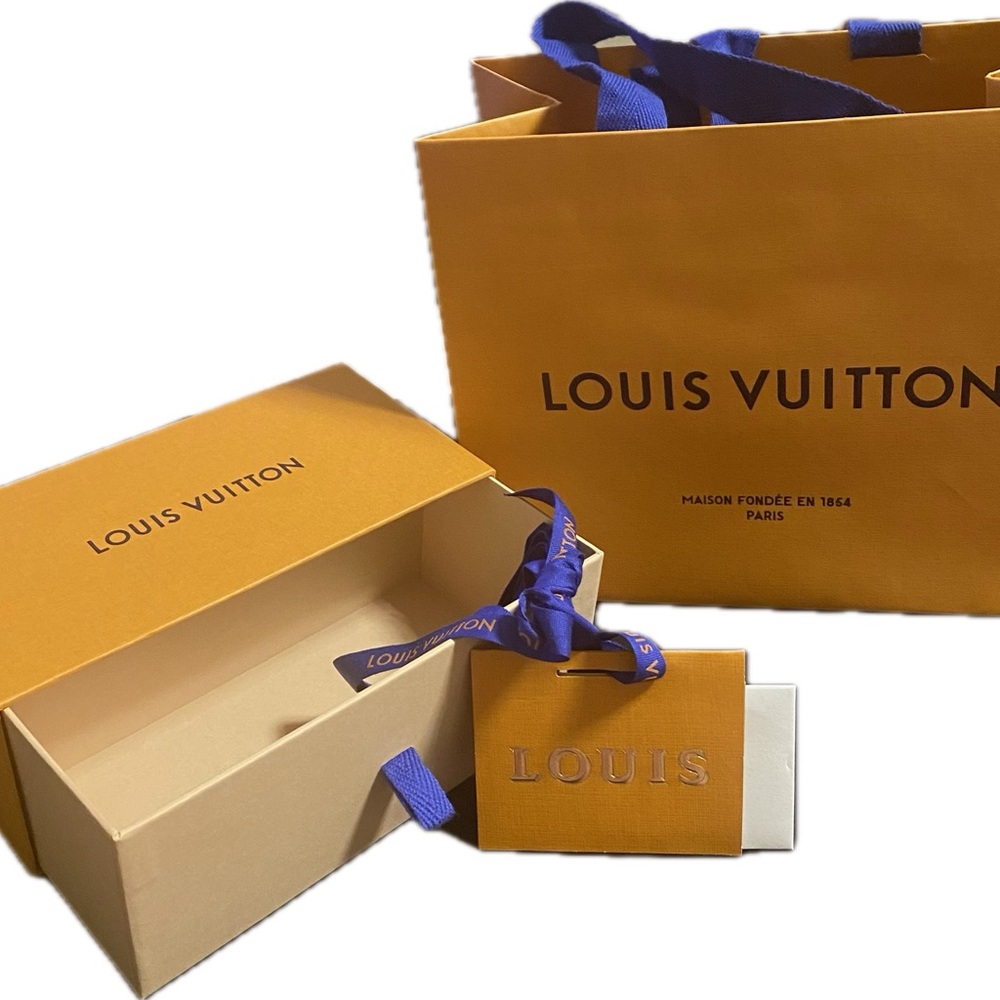 Louis Vuitton Sunglasses Box, Bag & NoteCard